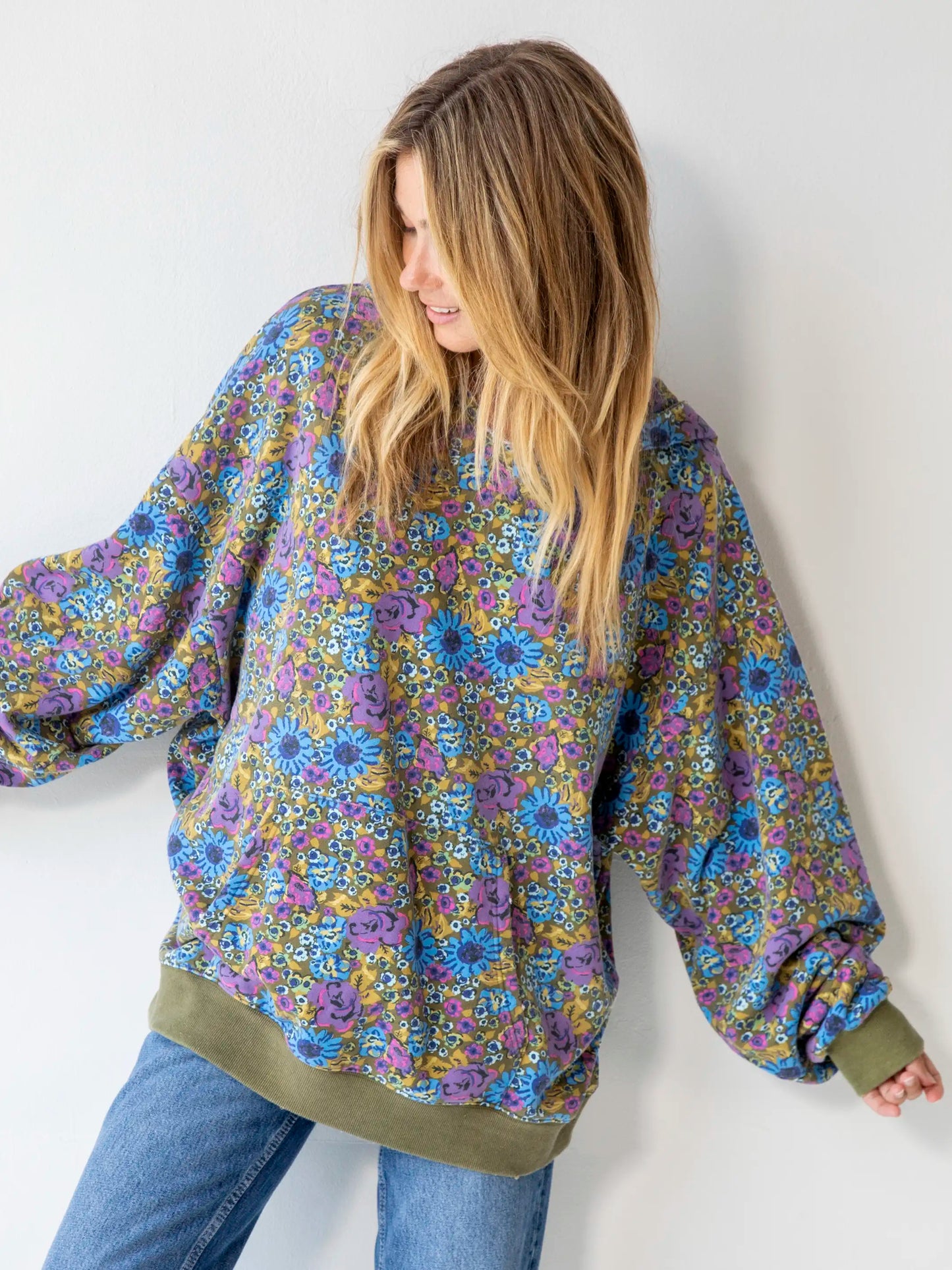 Oversized Printed Hoodie - Blue Purple Daisy