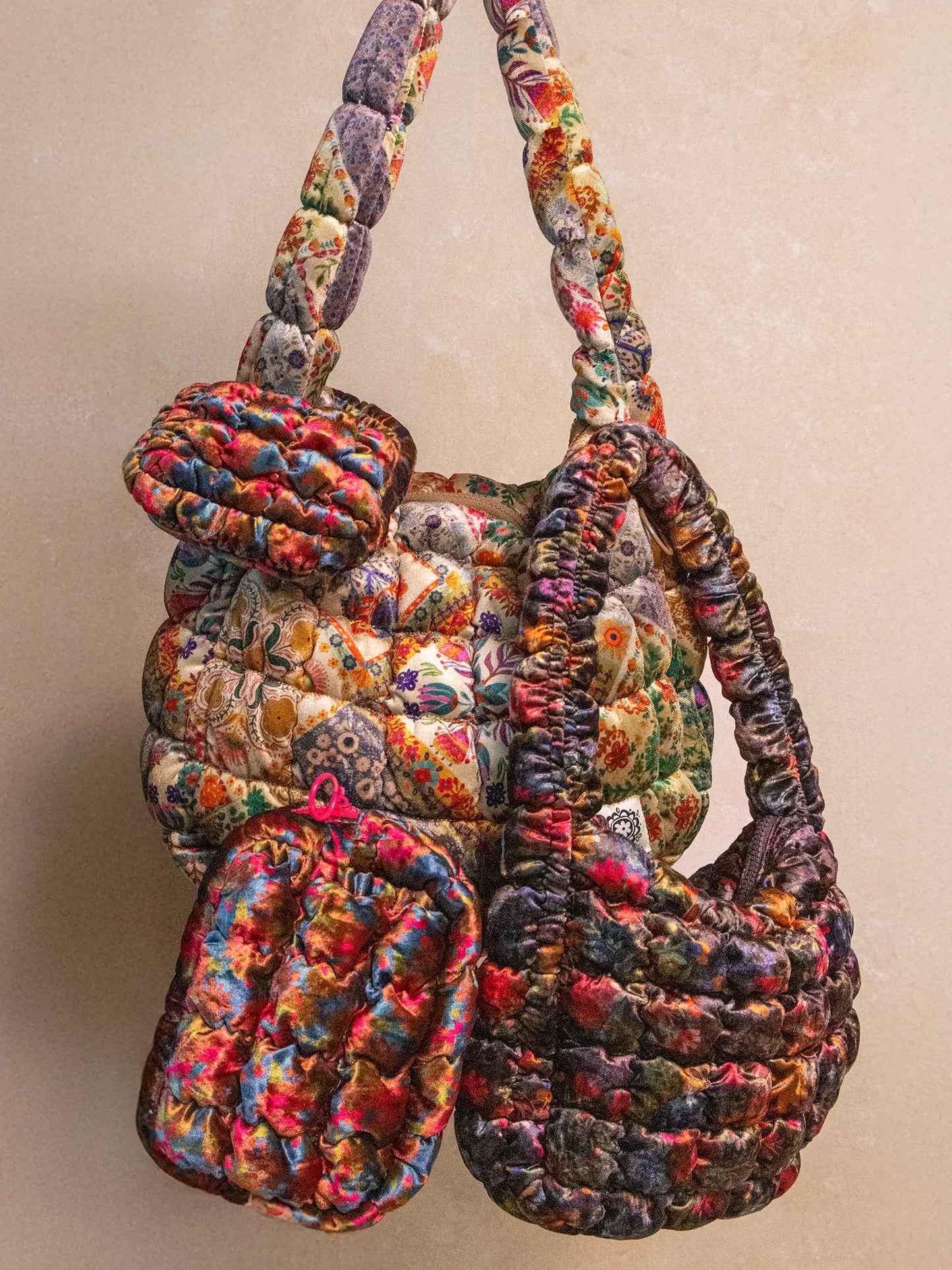 Puffy Fit-It-All Bag - Large Calico Floral Velvet
