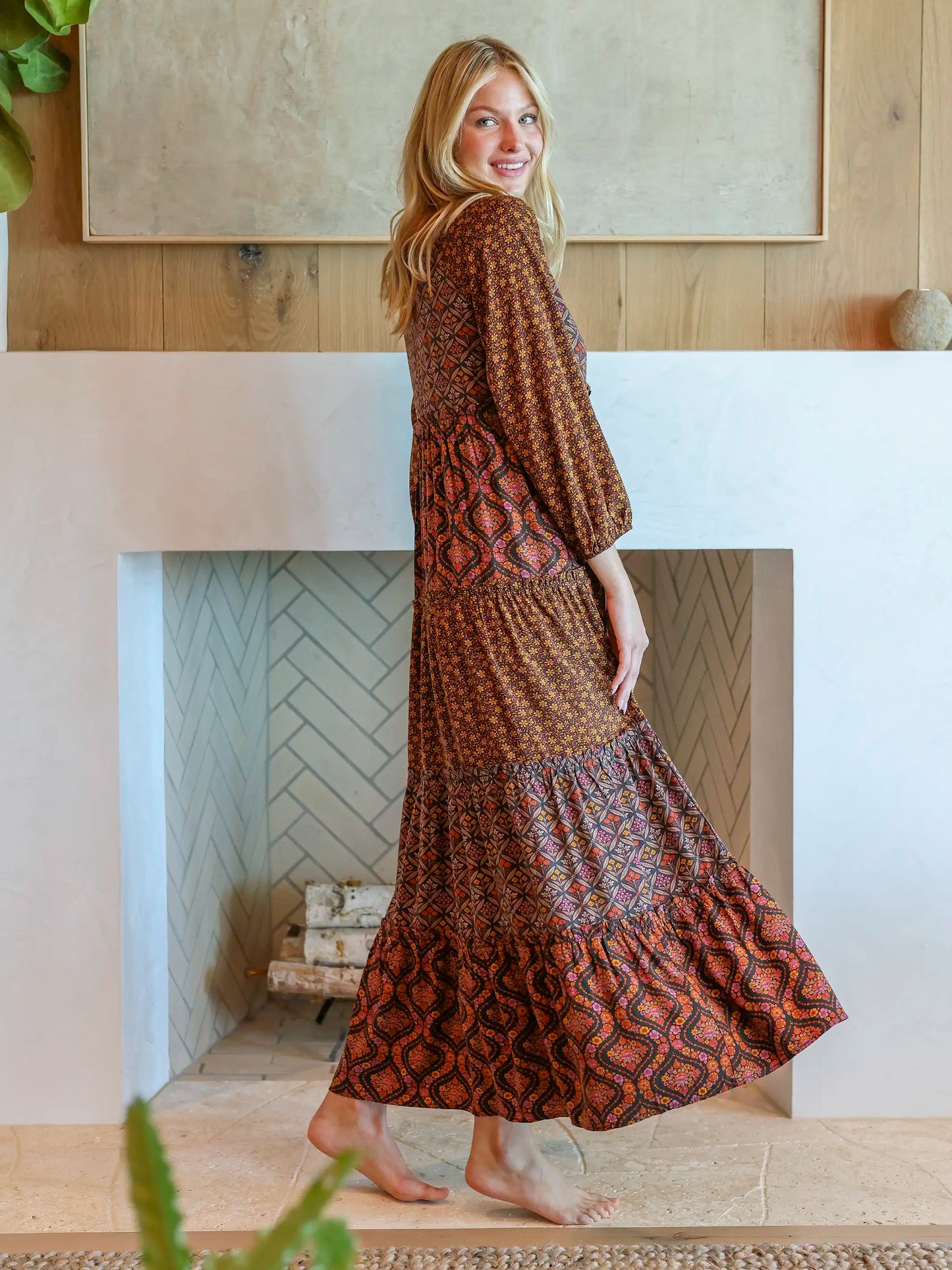 Berkley Long Sleeve Maxi Dress - Nouveau Blossoms Black