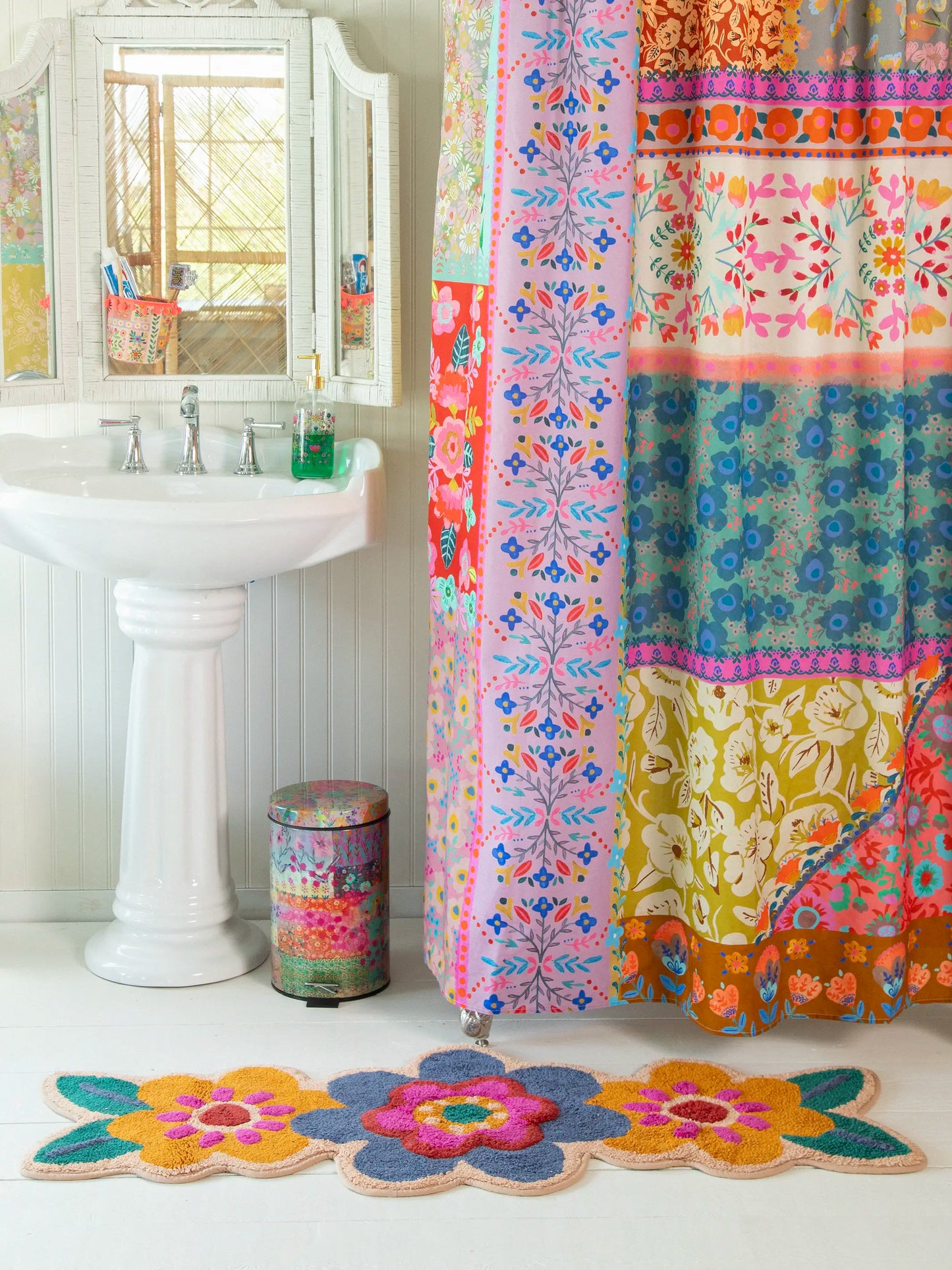 Tufted Runner Bath Mat - Folk Flower