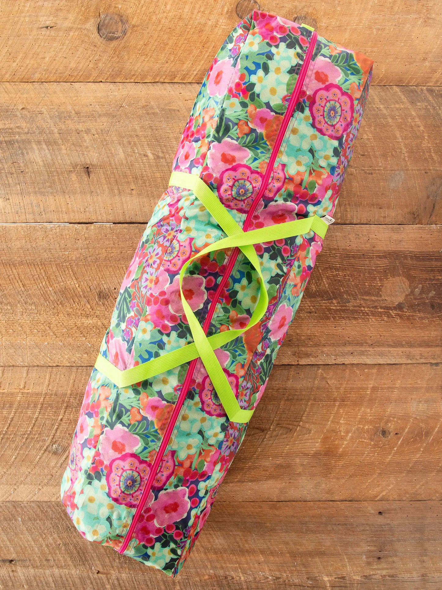 Live Happy Camping Tent - Cozy Cottage