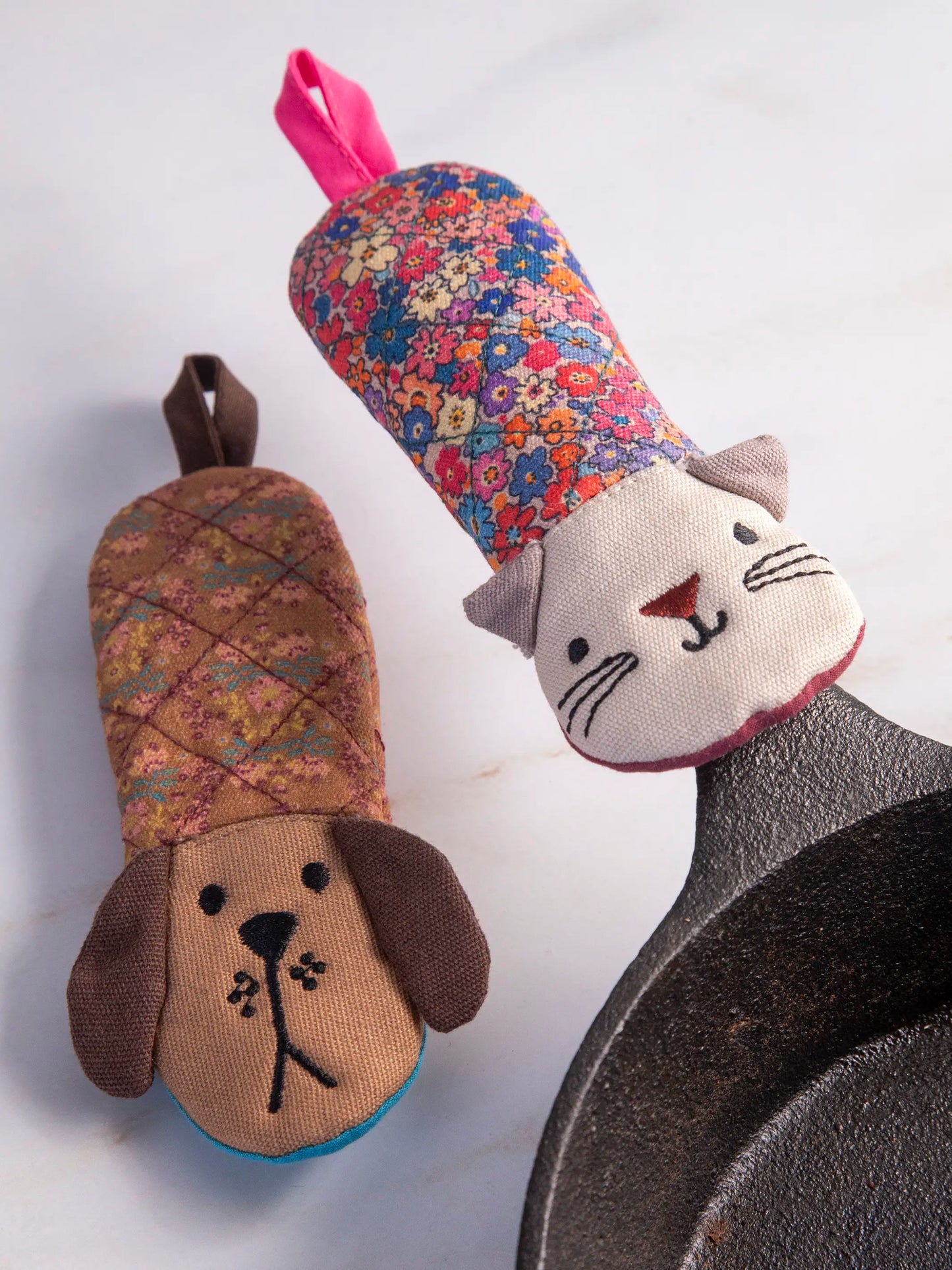 Skillet Handle Holder - Cat