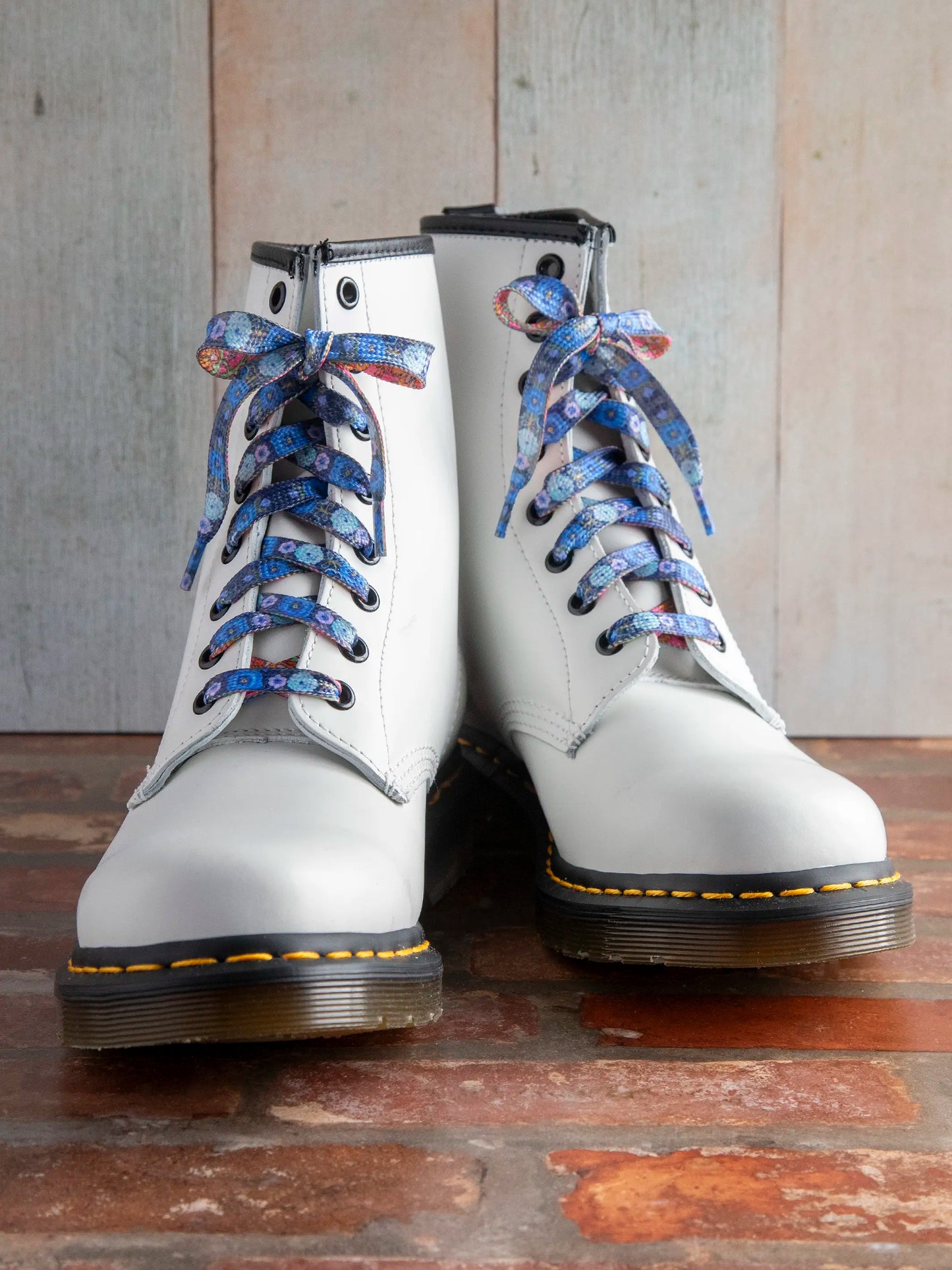 Shoelaces, Set of 2 - Rainbow