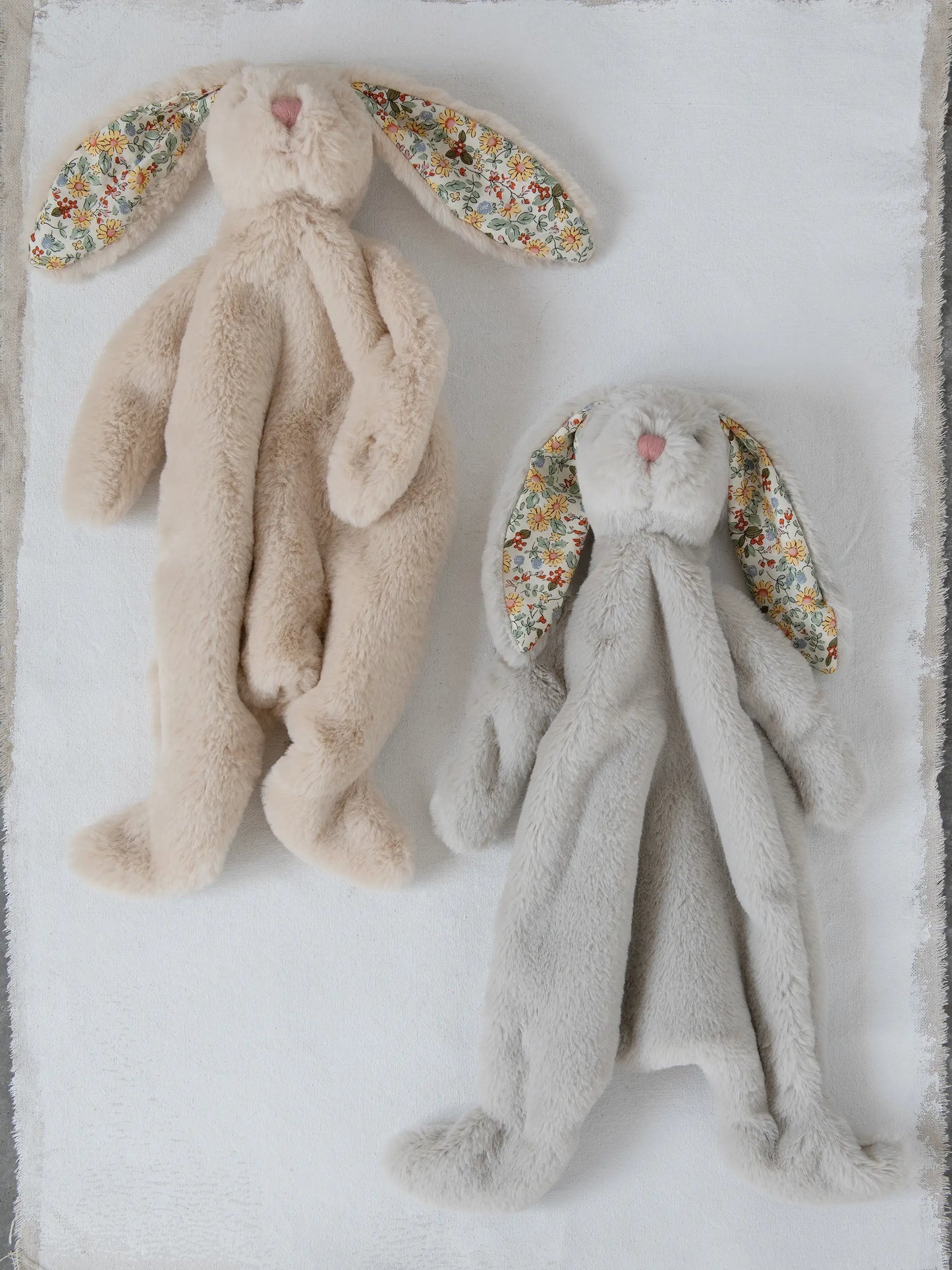 Bailey The Happy Bunny - Light Grey