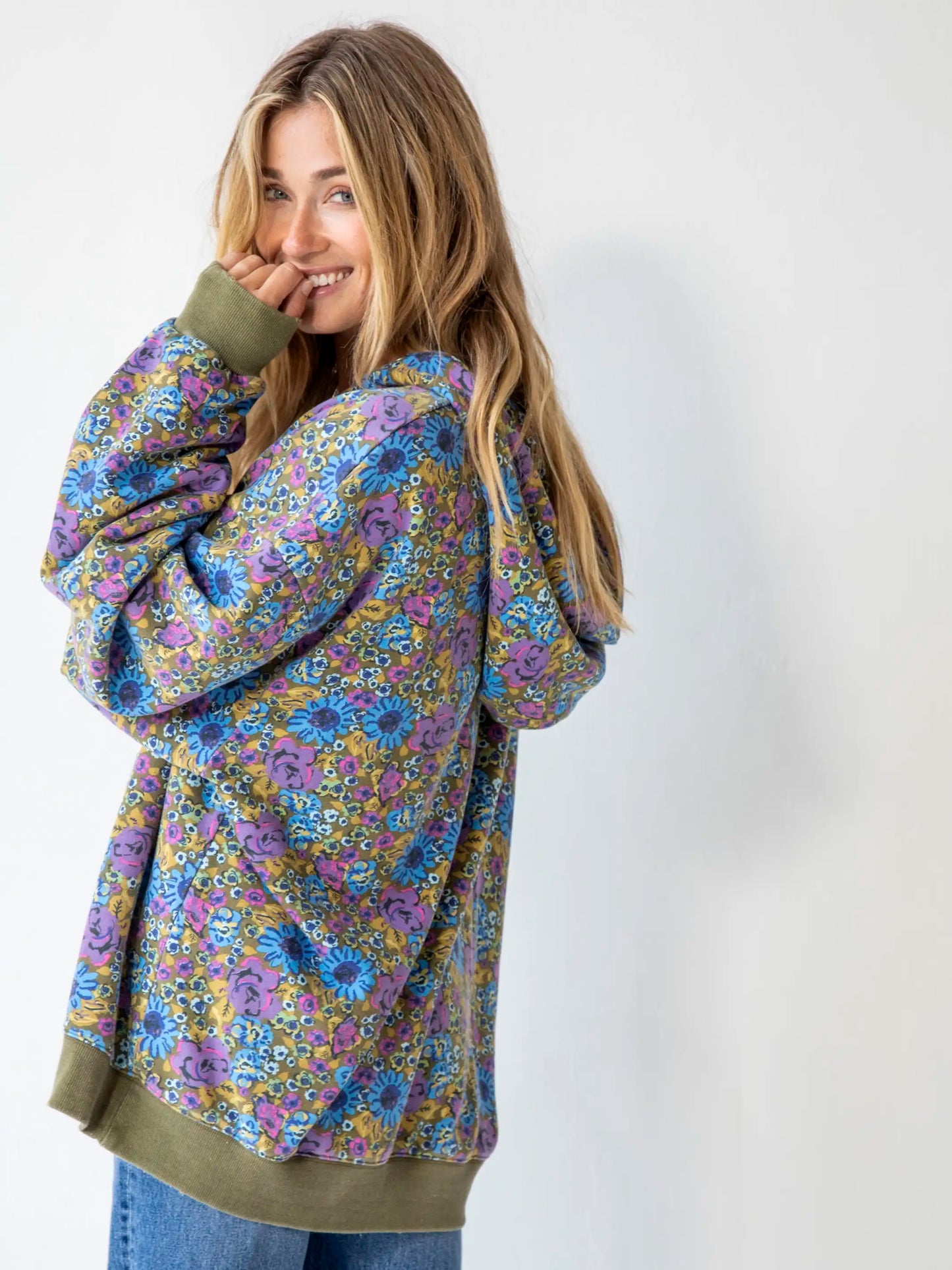 Oversized Printed Hoodie - Blue Purple Daisy
