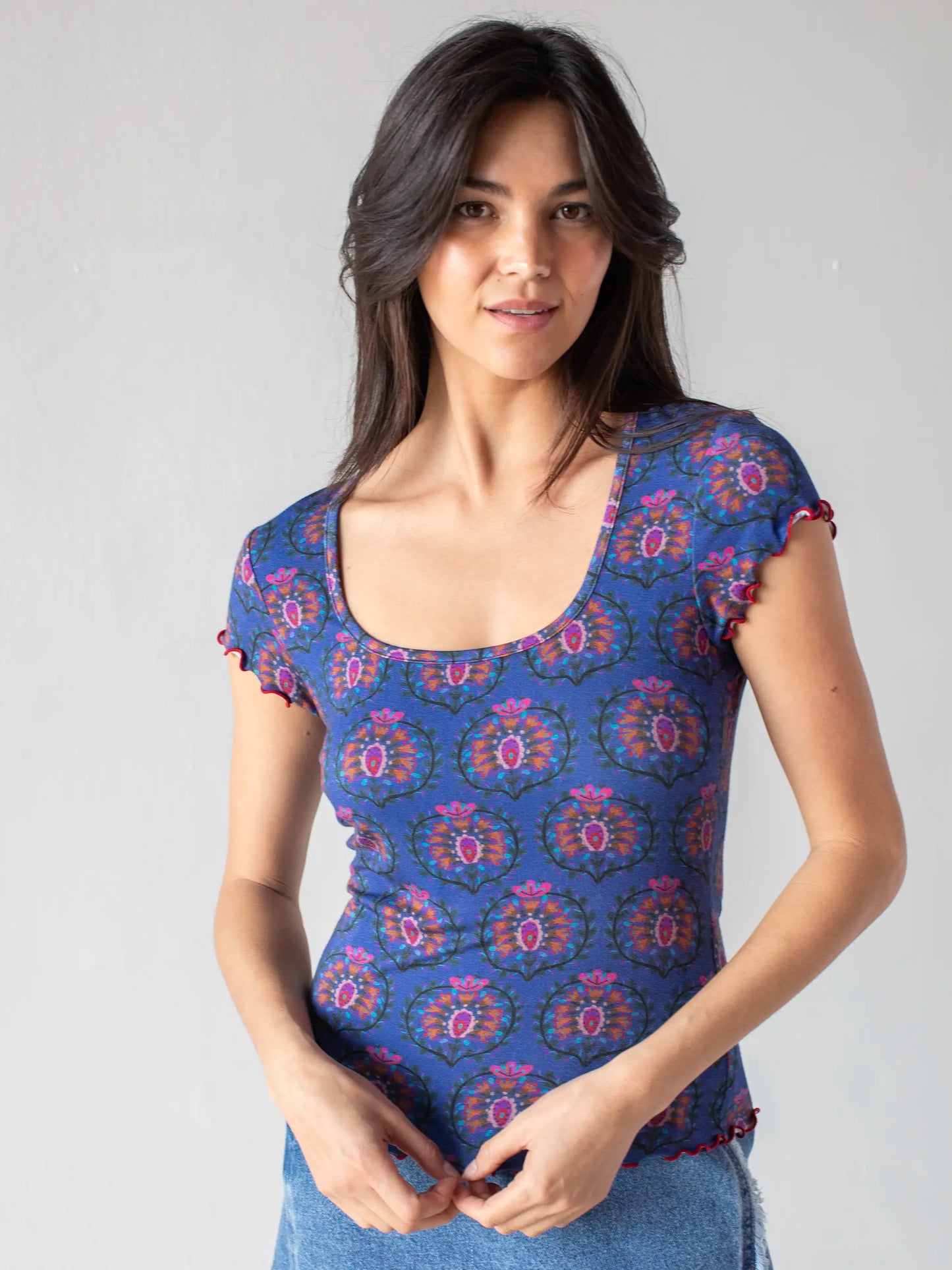 Devon "ButterSoft" Short Sleeve Top - Navy Medallions