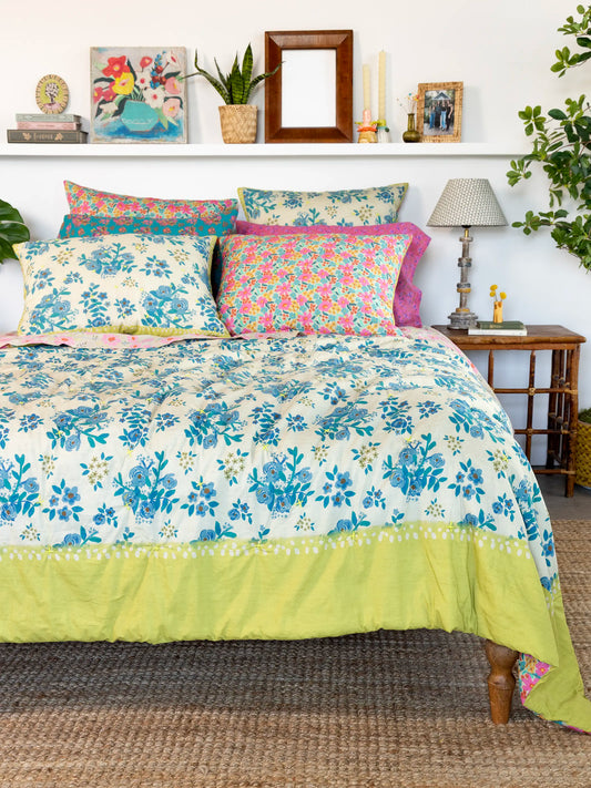 Bungalow Reversible Cotton Quilt - Wildflower Pop