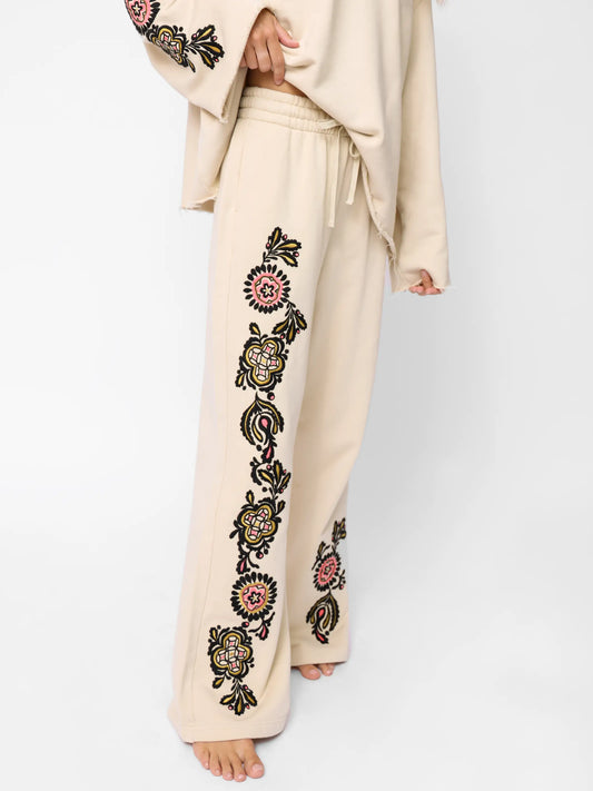 Easy Does It Embroidered Sweatpant - Cream