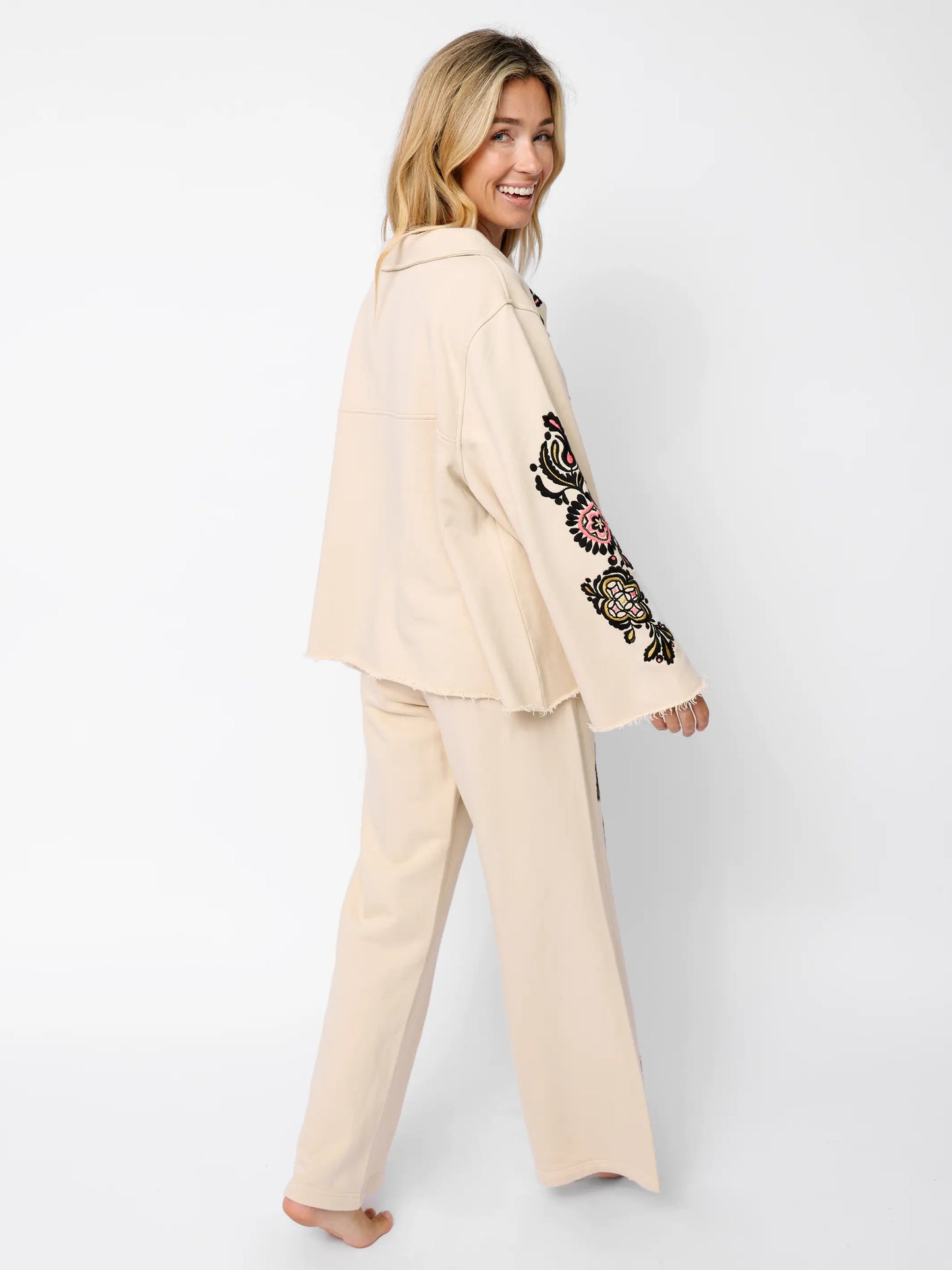 Easy Does It Embroidered Sweatpant - Cream