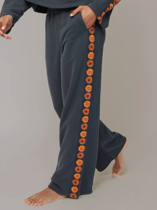 Lyvie Trim Sweatpant - Charcoal