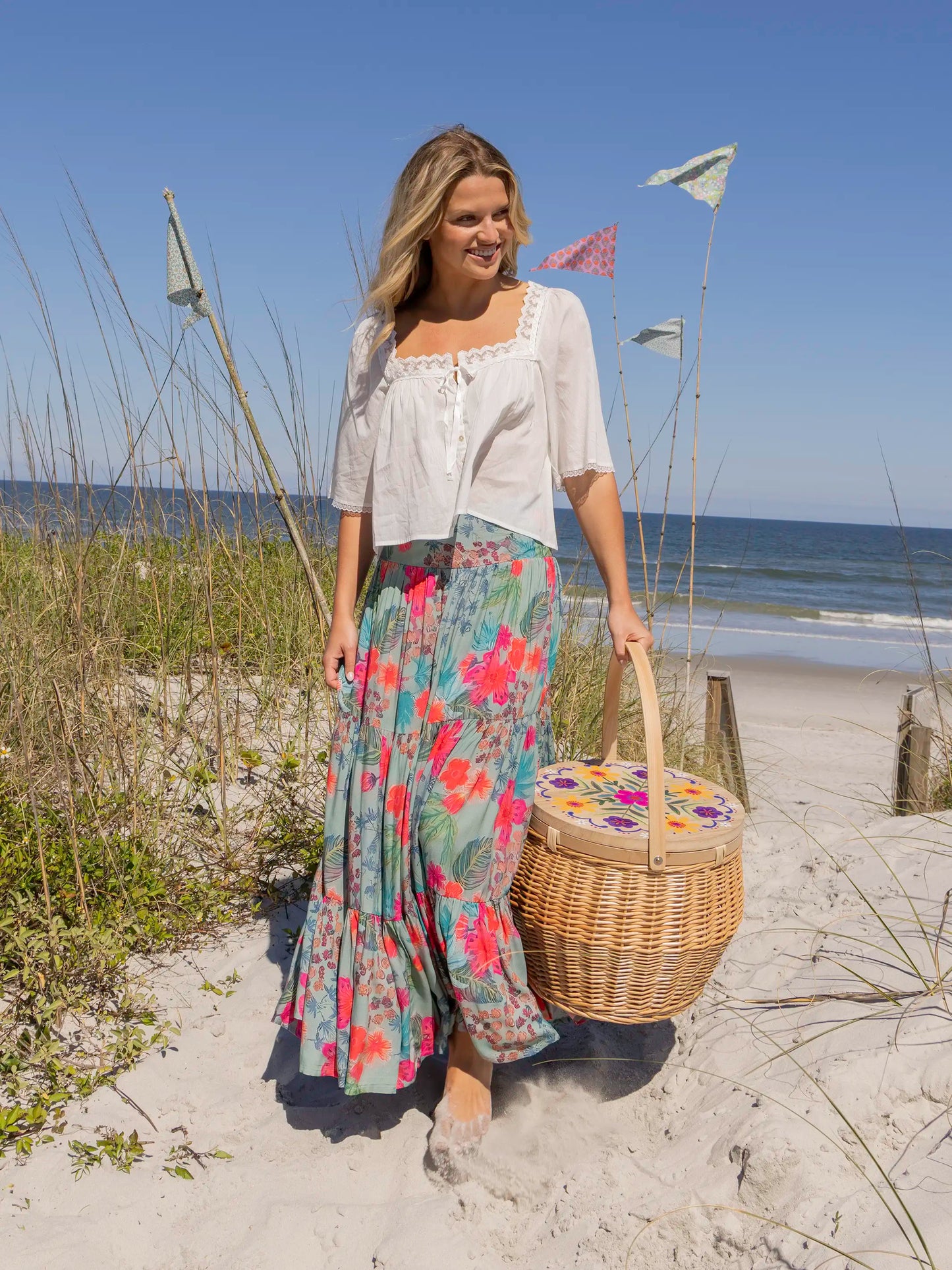 Insulated Picnic Basket Table - Folk Flower