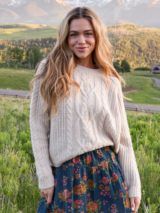 Super Soft Cable Knit Sweater - Oatmeal