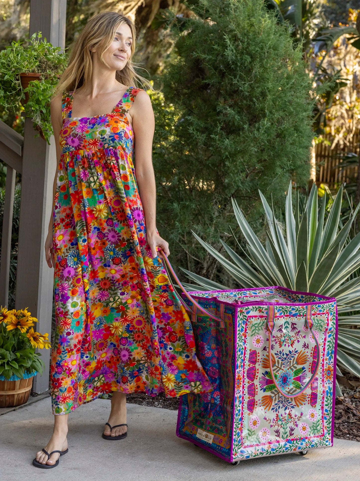 Rolling Tote Bag - XL Light Taupe Flower