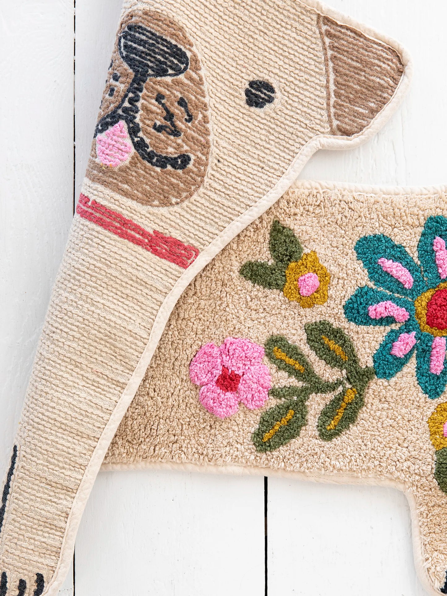 Tufted Cotton Bath Mat - Tan Dog