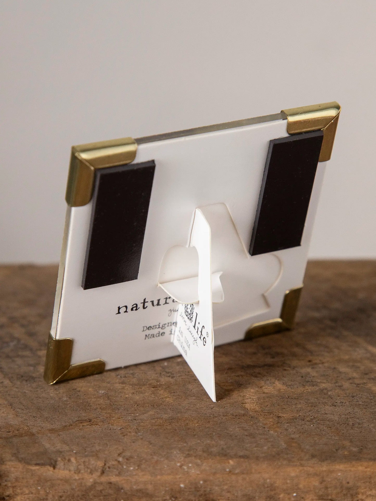 Corner Magnet - How Cool Is It