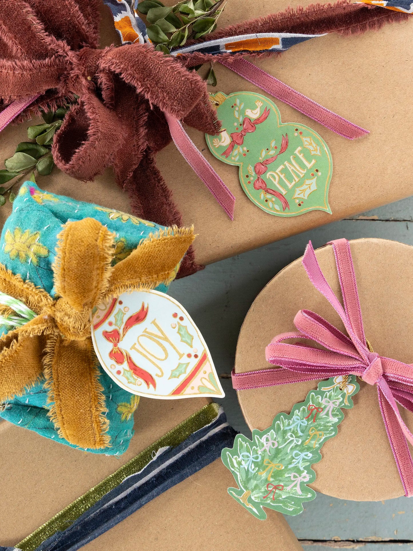 Holiday Gift Tags, Set of 8