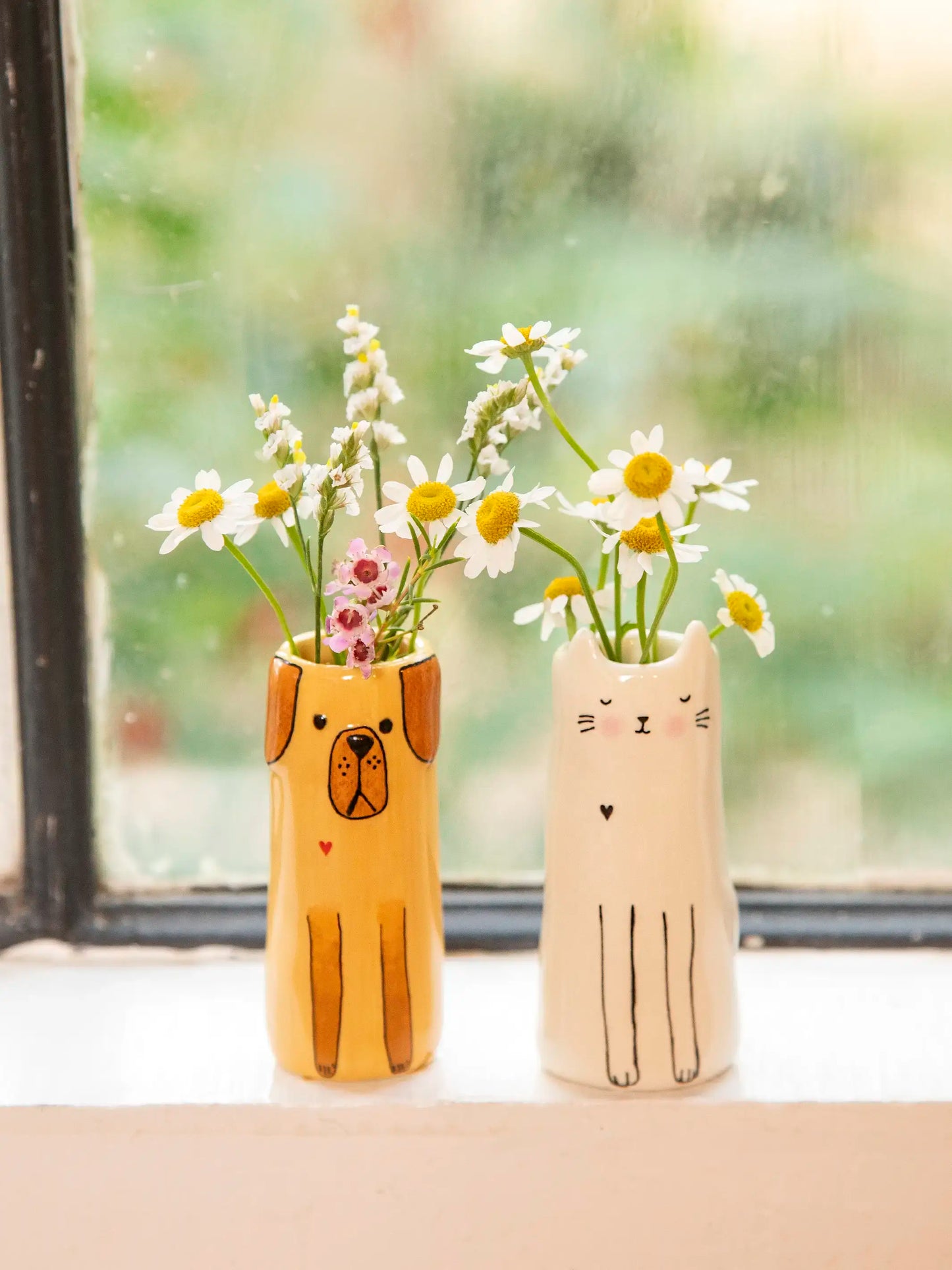 Cutest Little Bud Vase - Cat
