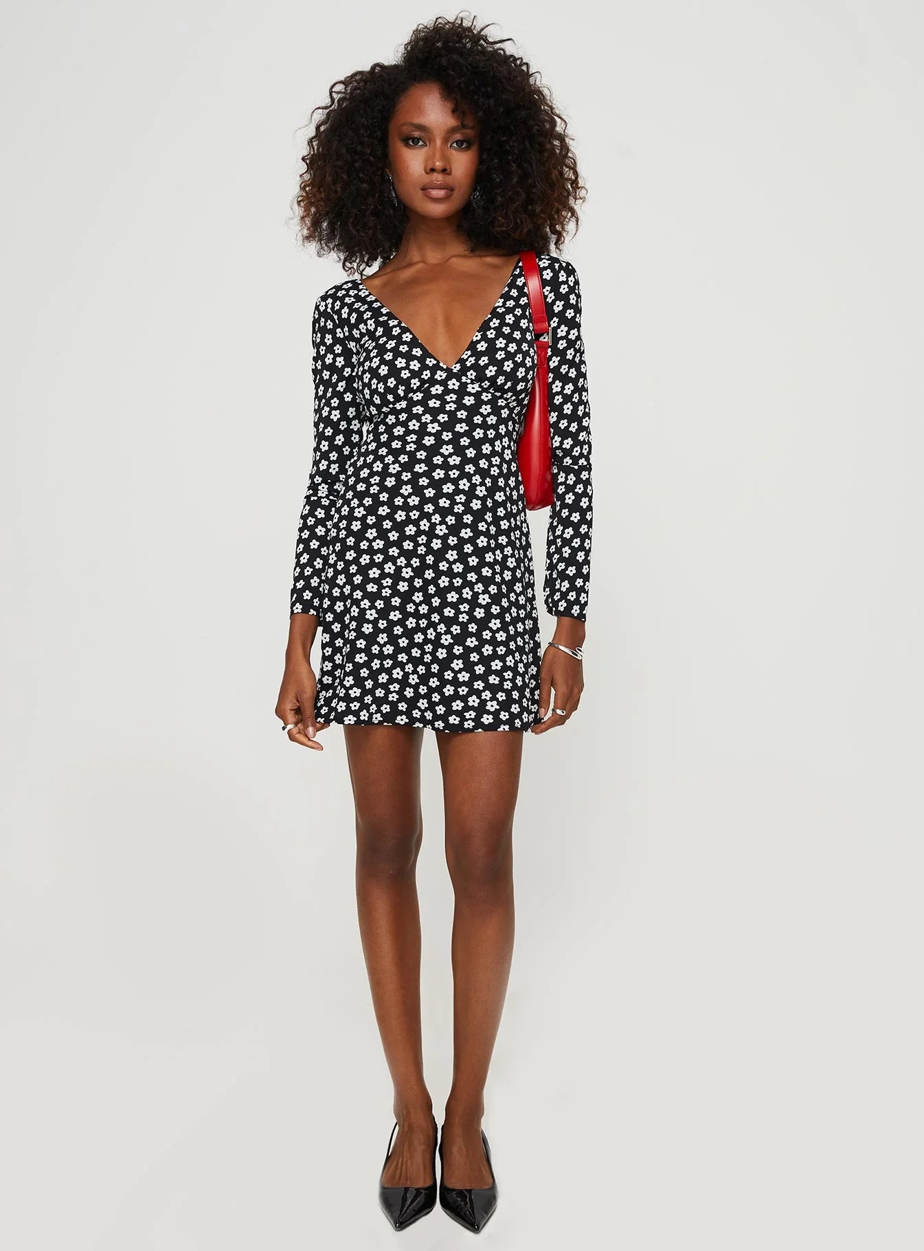 Nellie Long Sleeve Mini Dress Black / White Floral