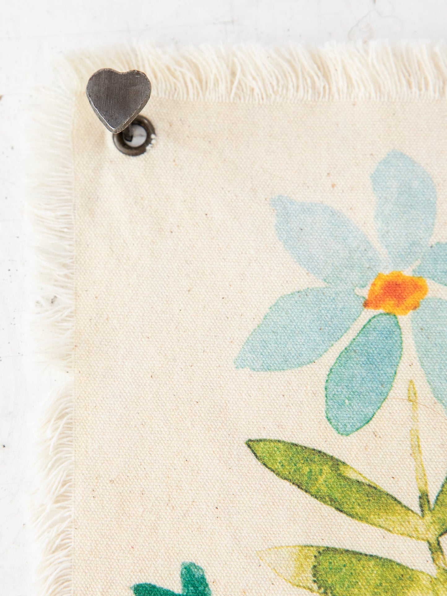 Heart Nails, Small - Set of 10