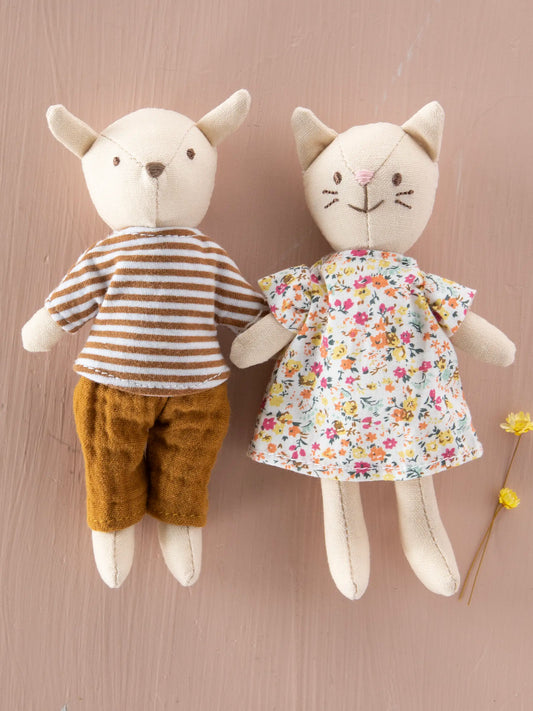 Huck & Harriet Doll Set