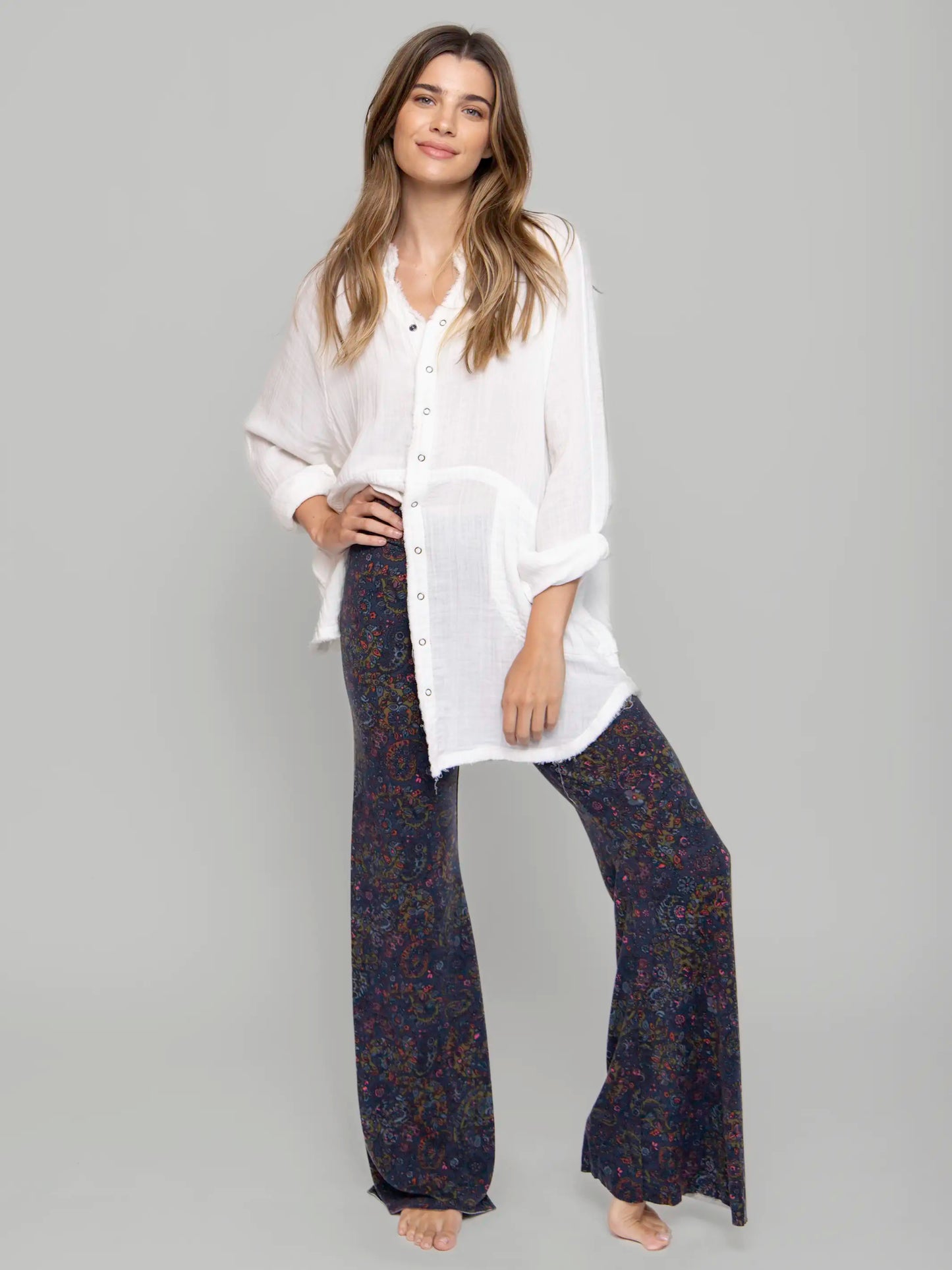 Cali Knit Flare Pant - Retro Paisley Navy
