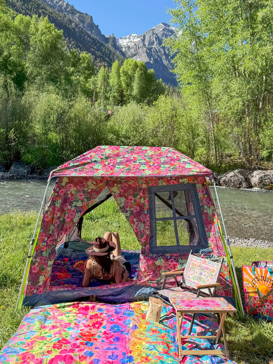 Live Happy Camping Tent - Cozy Cottage