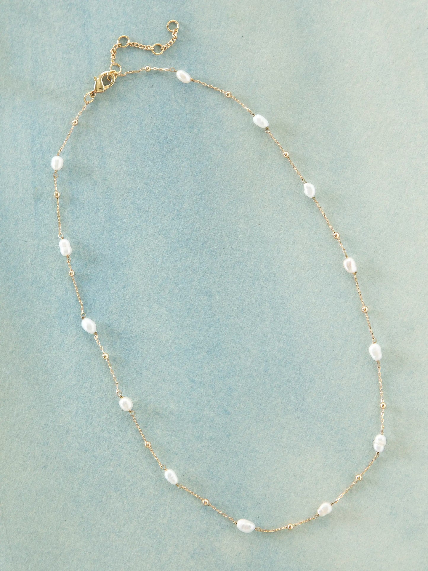 Dainty Jewel Necklace - White Pearl