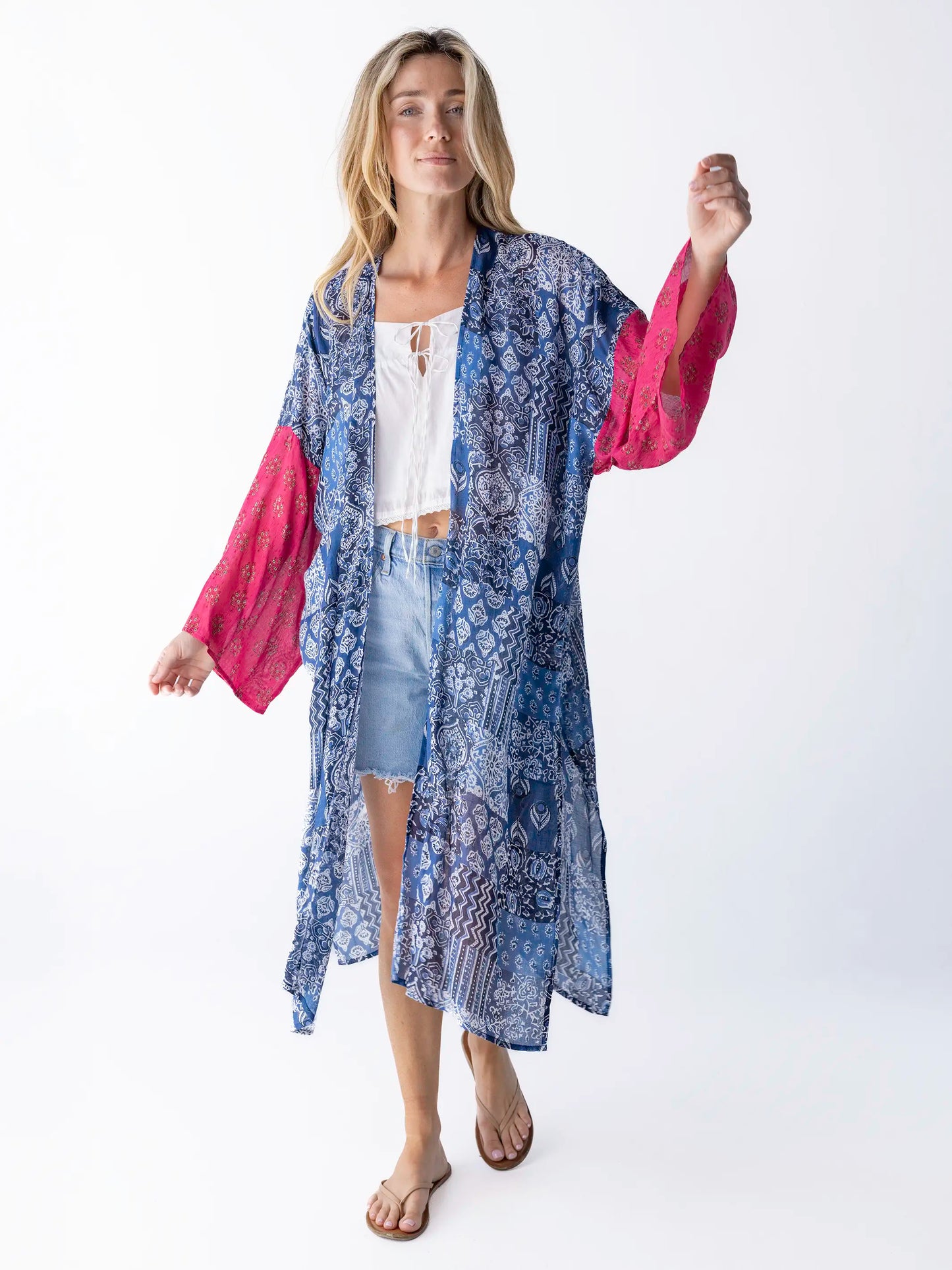 Sierra Duster - Navy Red Medallion