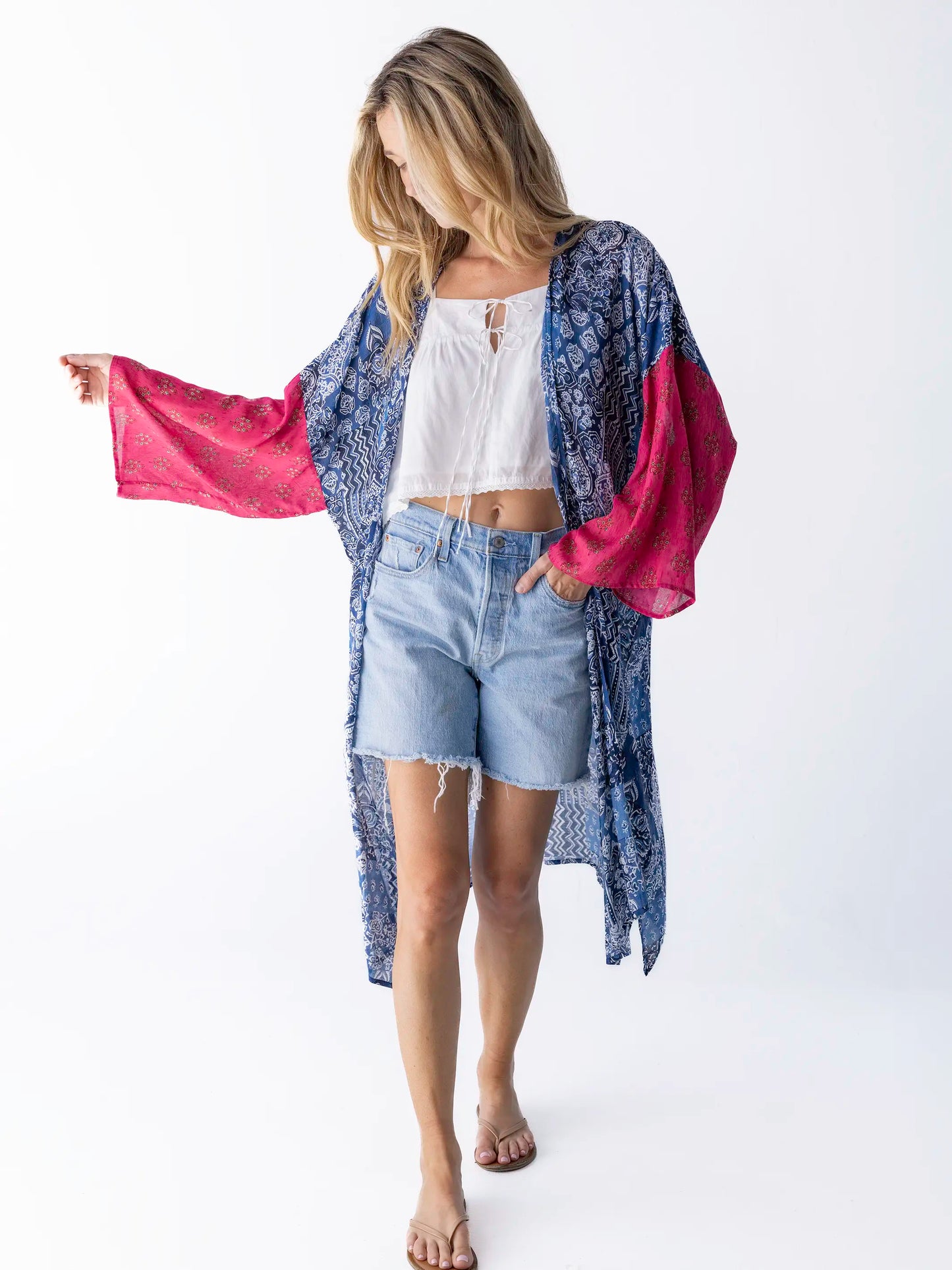 Sierra Duster - Navy Red Medallion