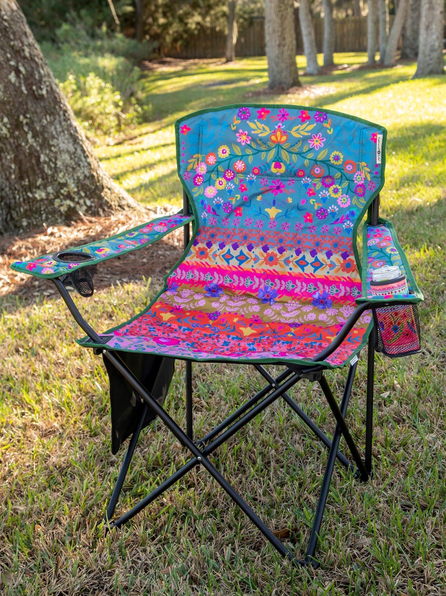 Happy Camp Chair - Folk Floral Border