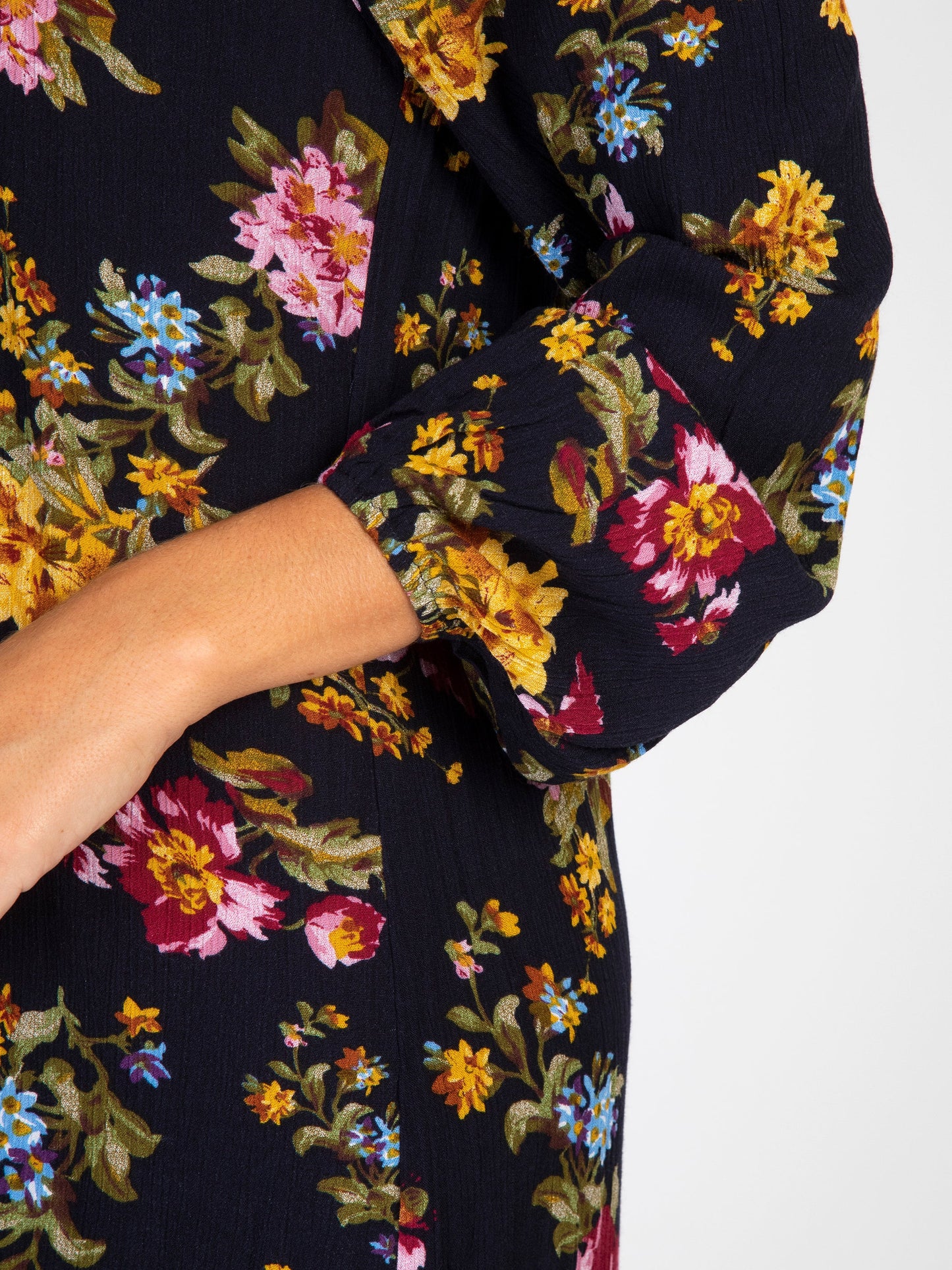 Rowan Side Slit Midi Dress - Navy Floral Bouquets