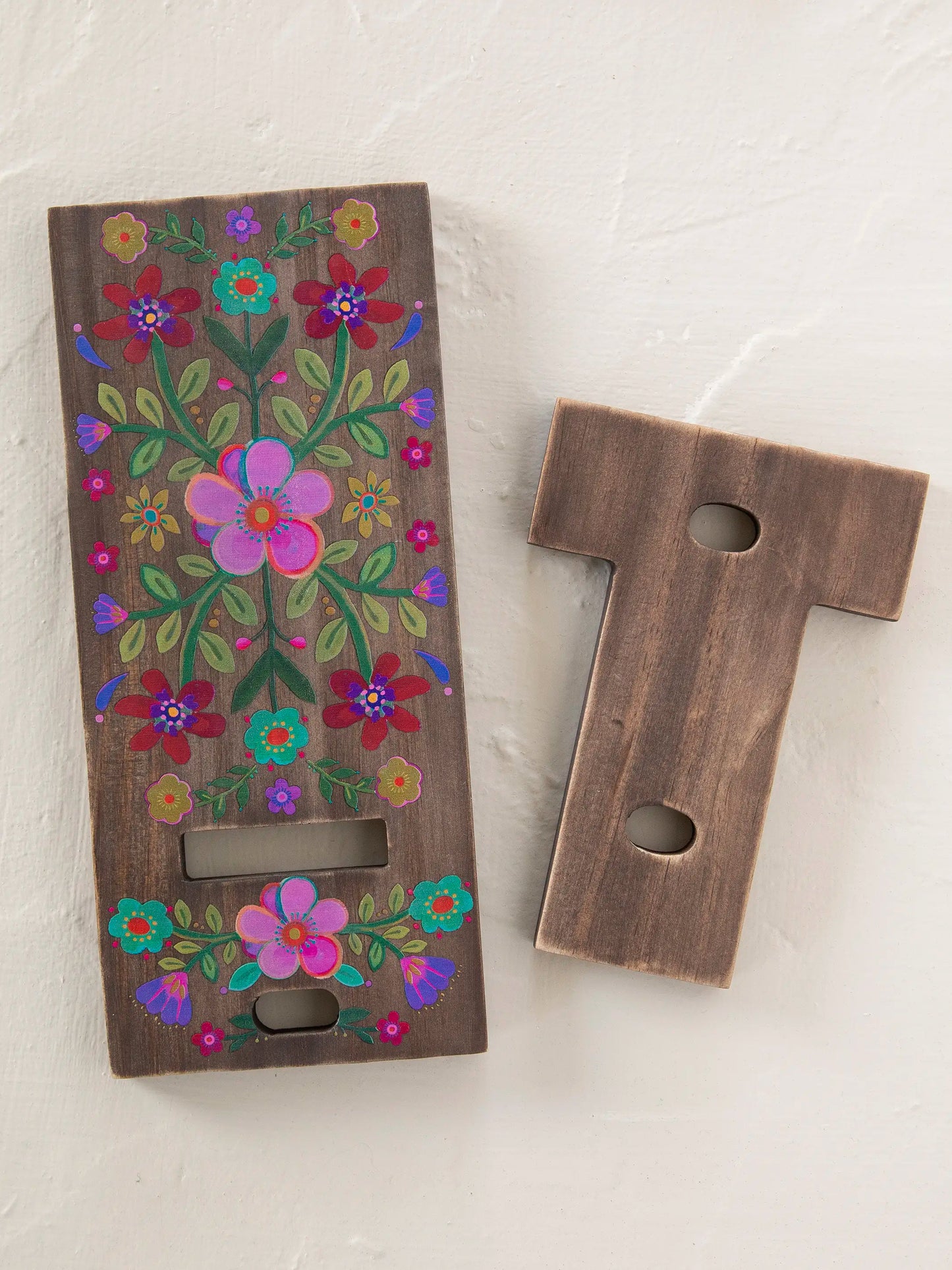 Wooden Phone Stand - Cocoa Folk Flower
